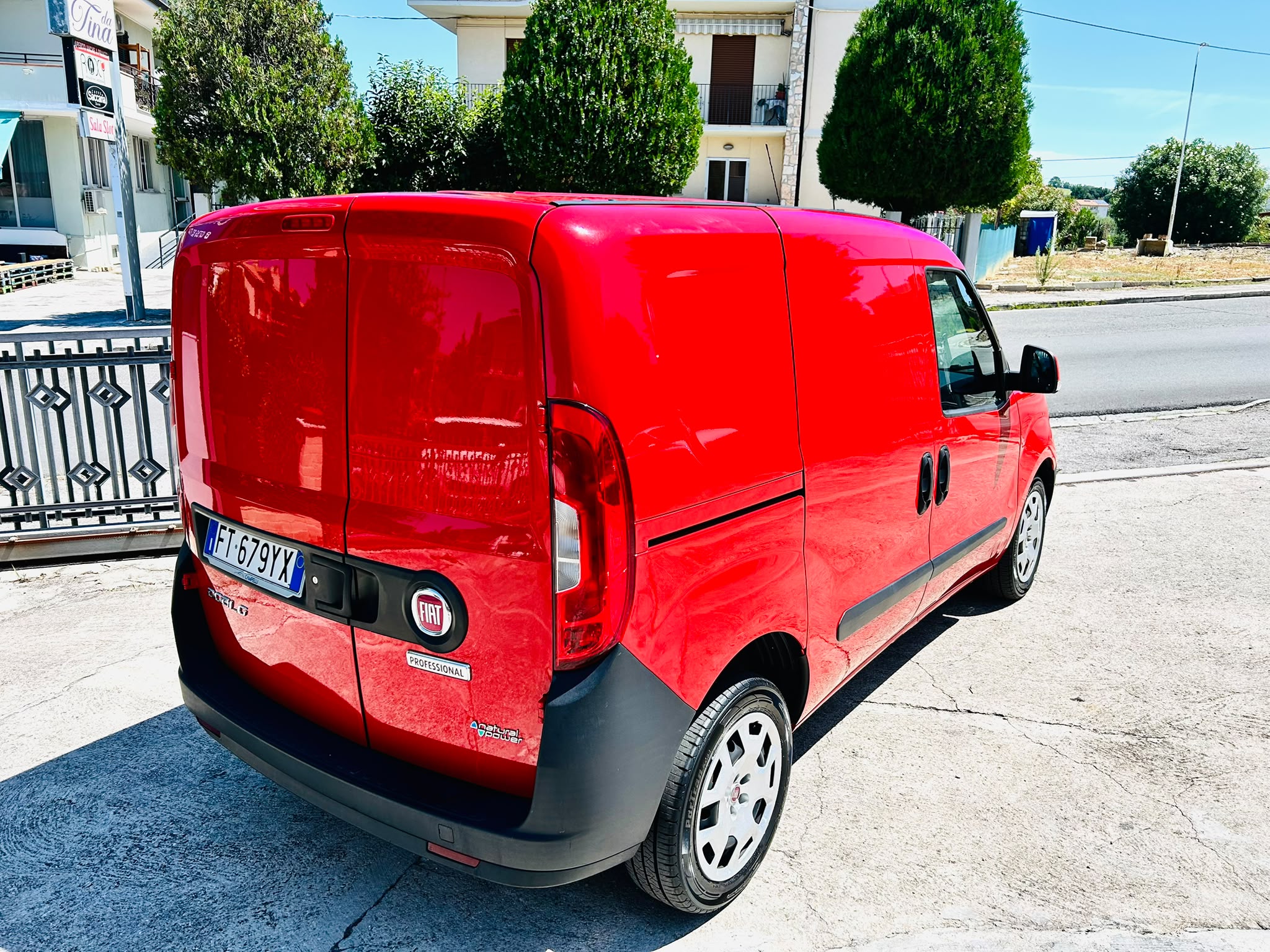 
								Fiat Doblò full									