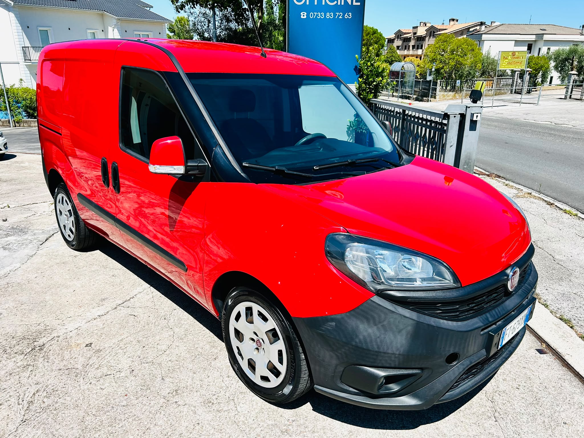 
								Fiat Doblò full									