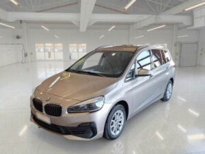 Bmw 216D 7posti