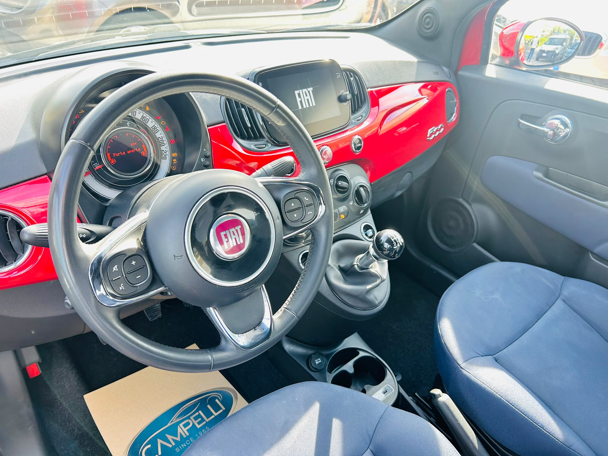 
								Fiat 500 full									