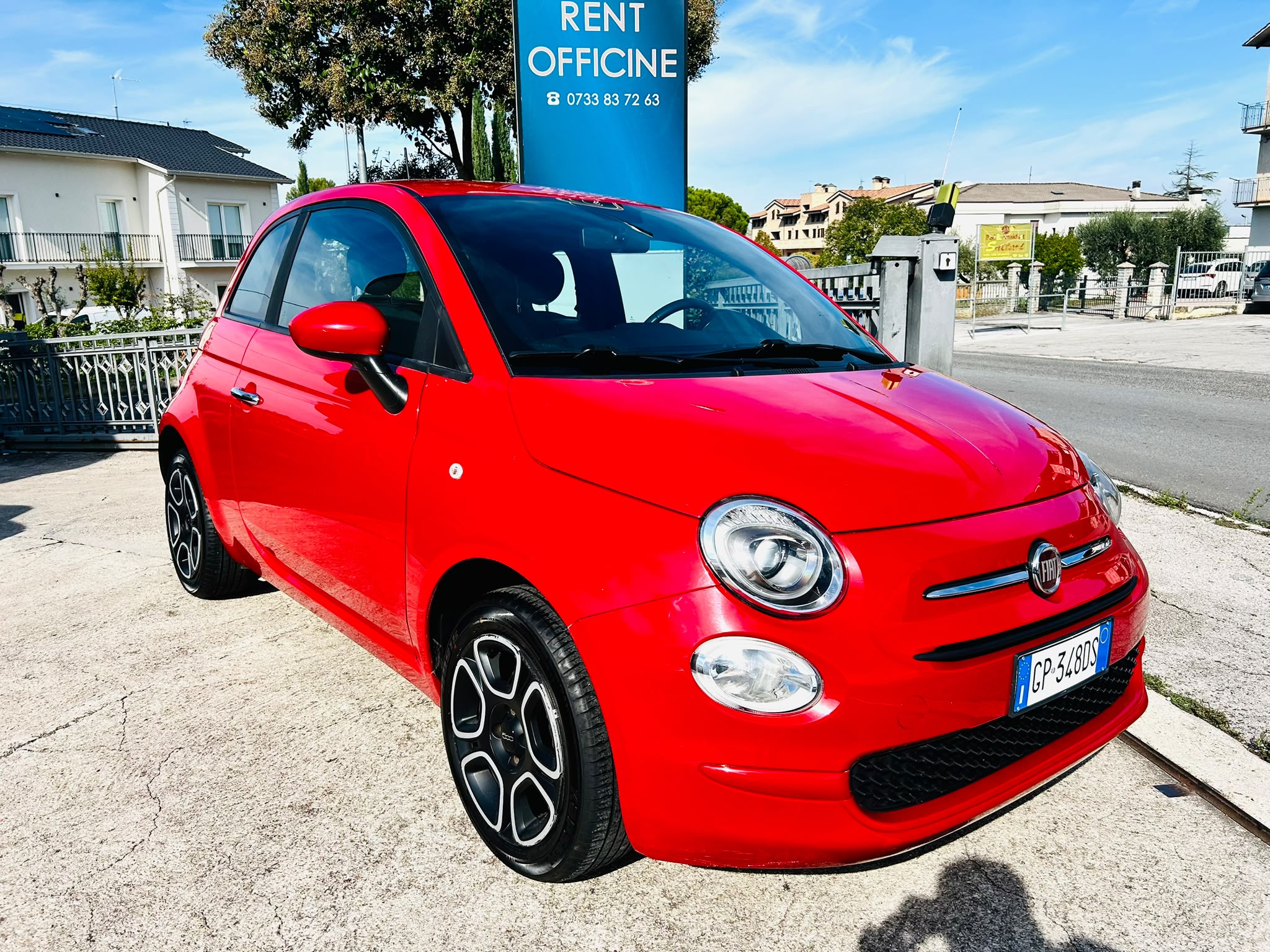 
								Fiat 500 full									