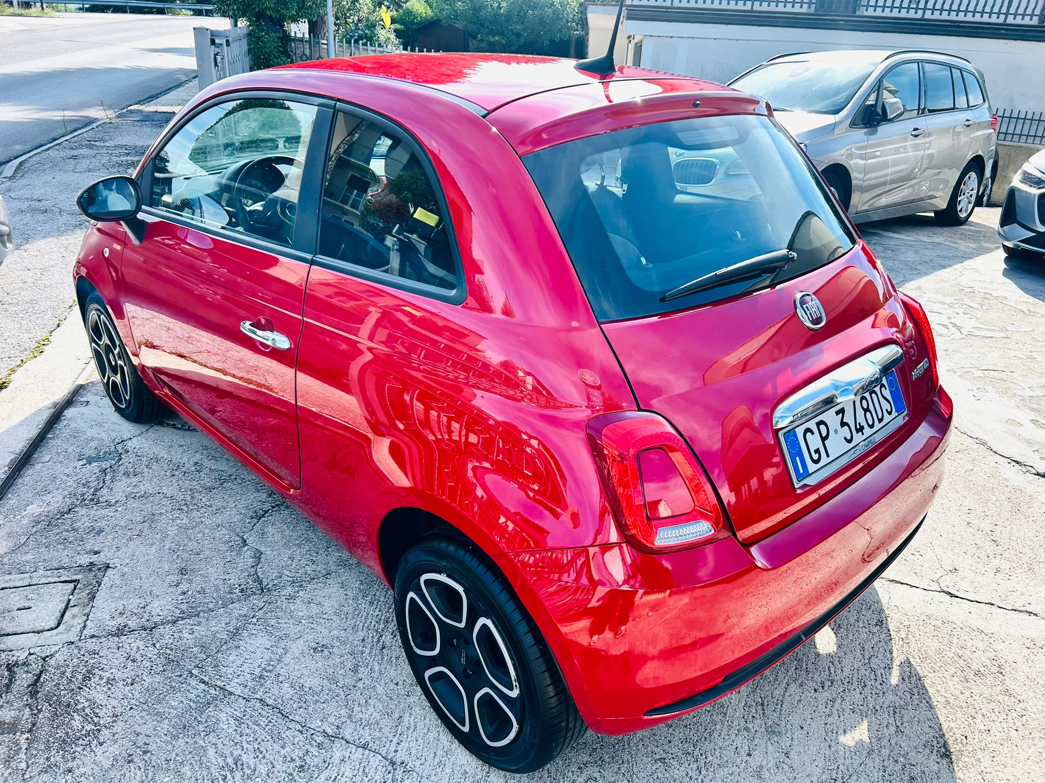 
								Fiat 500 full									