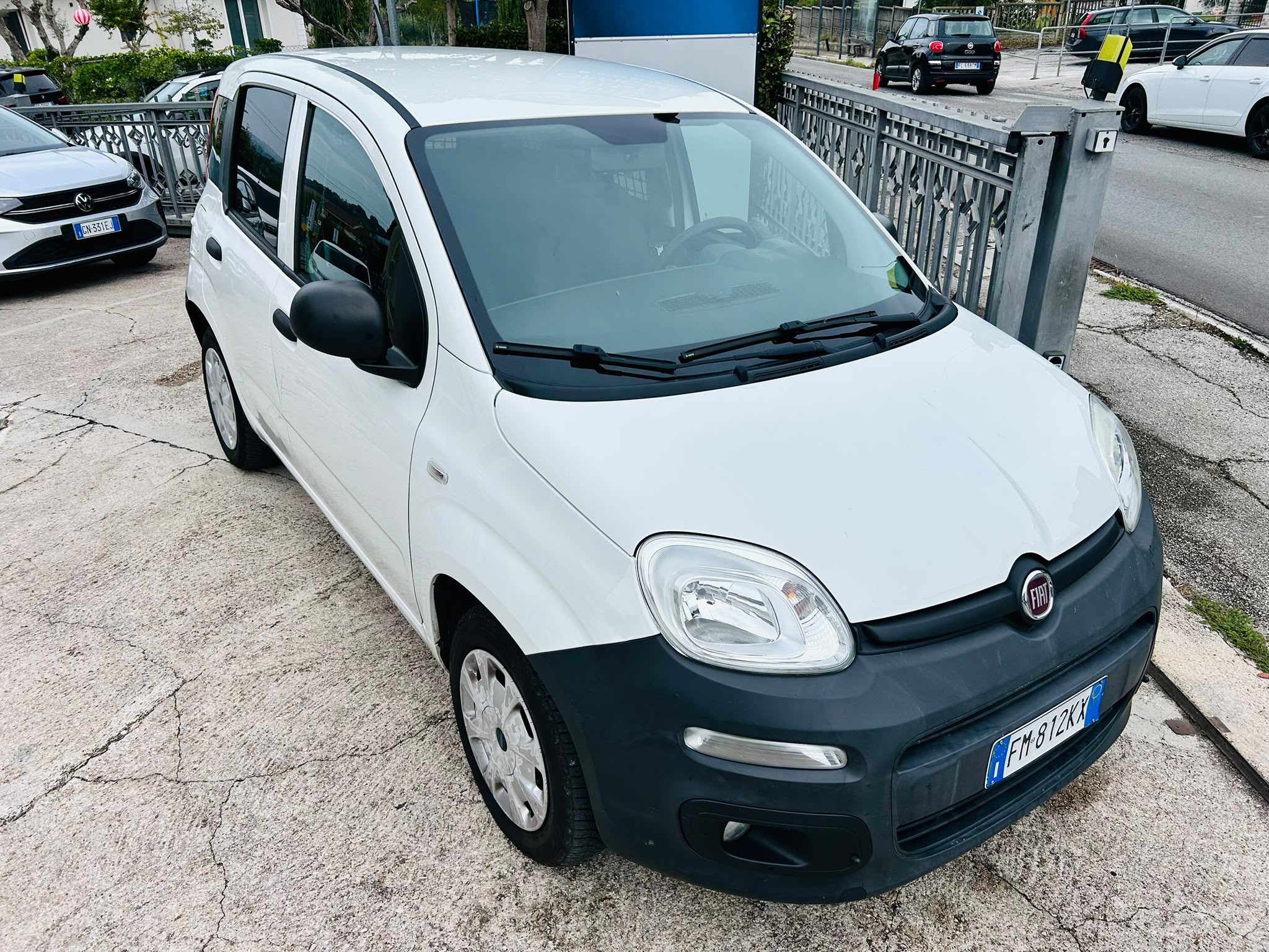 
								Fiat Panda Van full									